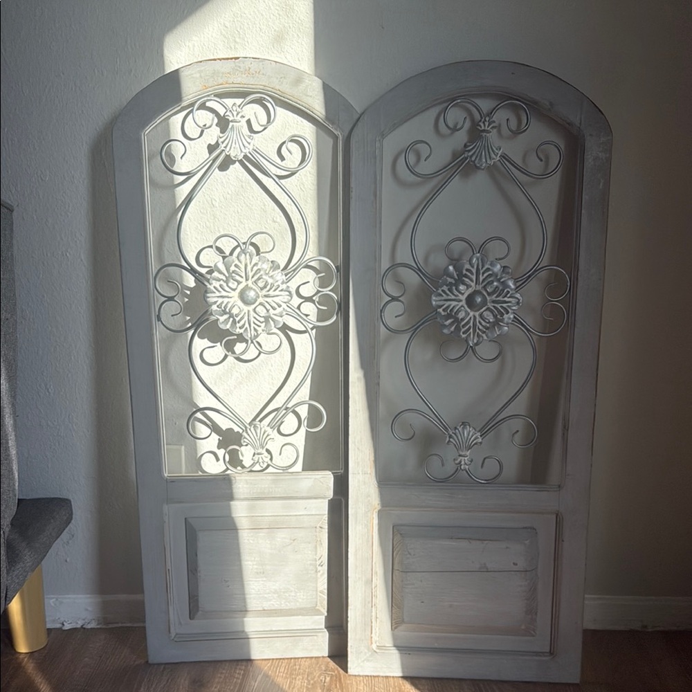 Elegant Gray Wall Decor Panels